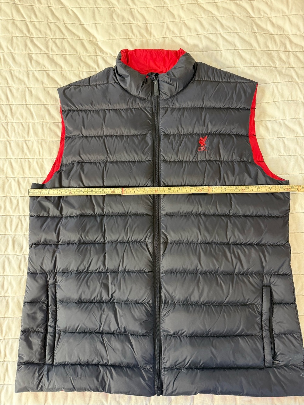Liverpool Men's Black Quilted Vest with Red Logo Trim — XL - Picture 6 of 10